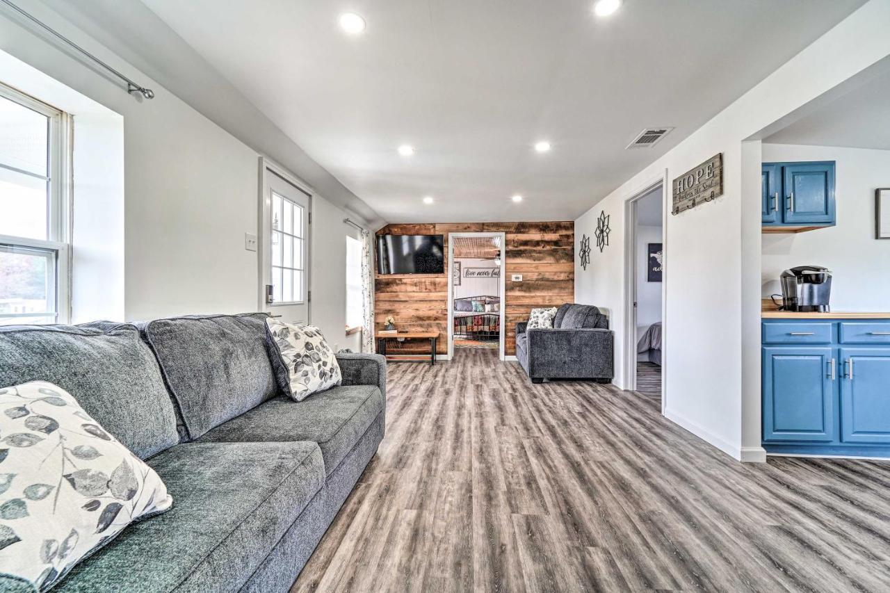 Updated Beattyville Ranch-Style Home With Yard! Exterior photo